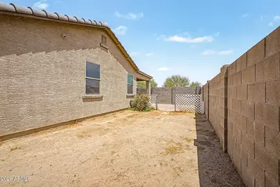 21583 W Mohave Street, Buckeye, AZ 85326 - Photo 27