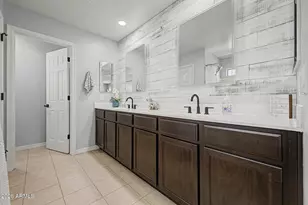 8231 E Inverness Ave, Mesa, AZ 85209 - Photo 5