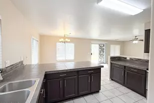 805 S Esmeralda, Mesa, AZ 85208 - Photo 9