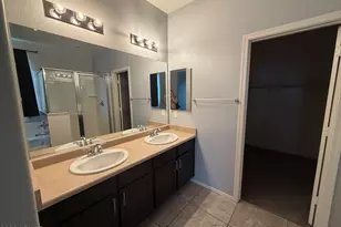 21887 N 181st Ave, Surprise, AZ 85387 - Photo 7