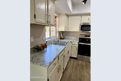 615 N 61st Drive, Phoenix, AZ 85043 - Photo 7