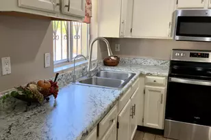 615 N 61st Dr, Phoenix, AZ 85043 - Photo 7