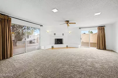 8038 E Almeria Road, Scottsdale, AZ 85257 - Photo 11
