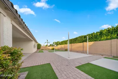 12539 W Tuckey Lane, Glendale, AZ 85307 - Photo 49
