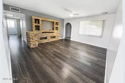 5603 W Tierra Buena Lane, Glendale, AZ 85306 - Photo 9