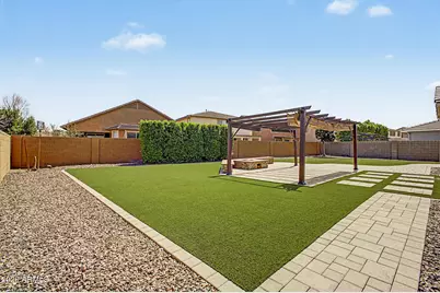 38053 W Santa Barbara Avenue, Maricopa, AZ 85138 - Photo 25