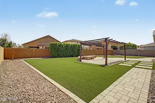 38053 W Santa Barbara Ave, Maricopa, AZ 85138 - Photo 25