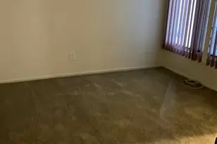 5122 E Edgemont Ave, Phoenix, AZ 85008 - Photo 13