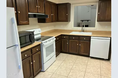 5122 E Edgemont Avenue, Phoenix, AZ 85008 - Photo 3