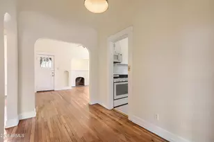 2042 N 12th St, Phoenix, AZ 85006 - Photo 9
