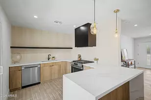 3636 N 21st Ave, Phoenix, AZ 85015 - Photo 1