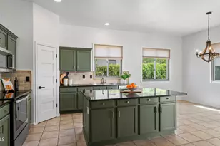 8723 E Hillview St, Mesa, AZ 85207 - Photo 11