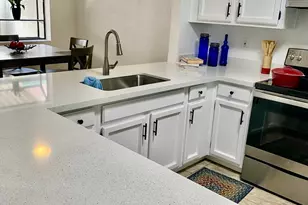 8702 N 67th Dr N, Peoria, AZ 85345 - Photo 7