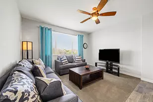 7857 S Penrose Dr, Gilbert, AZ 85298 - Photo 37