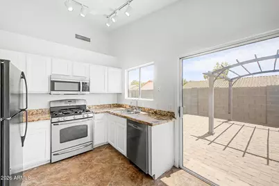 16133 W Madison Street, Goodyear, AZ 85338 - Photo 13