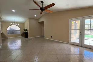 7568 W Kerry Ln, Glendale, AZ 85308 - Photo 3