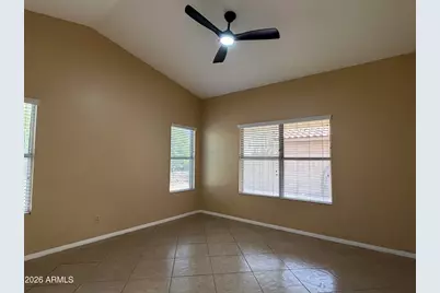7568 W Kerry Lane, Glendale, AZ 85308 - Photo 13