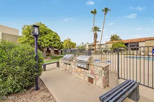 4201 E Camelback Rd, Phoenix, AZ 85018 - Photo 31