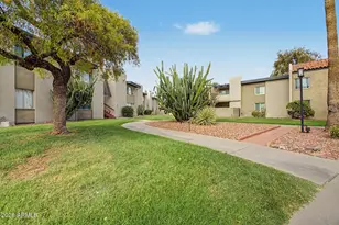 4201 E Camelback Rd, Phoenix, AZ 85018 - Photo 35