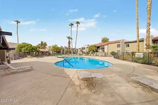 4201 E Camelback Rd, Phoenix, AZ 85018 - Photo 33