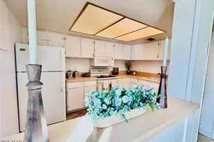4201 E Camelback Rd, Phoenix, AZ 85018 - Photo 11