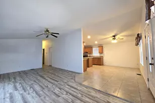19602 N 32nd St, Phoenix, AZ 85050 - Photo 3
