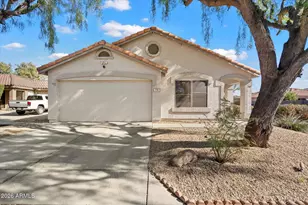 716 E Rose Marie Ln, Phoenix, AZ 85022 - Photo 1
