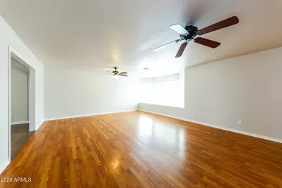 10302 N 88th Drive, Peoria, AZ 85345 - Photo 5