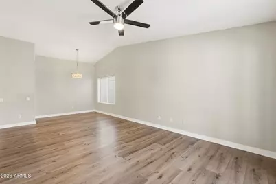 3256 E Rosemonte Drive, Phoenix, AZ 85050 - Photo 11