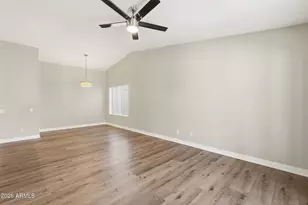 3256 E Rosemonte Dr, Phoenix, AZ 85050 - Photo 11
