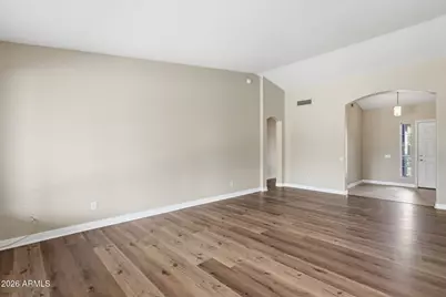 3256 E Rosemonte Drive, Phoenix, AZ 85050 - Photo 5