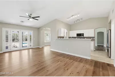 3256 E Rosemonte Drive, Phoenix, AZ 85050 - Photo 13