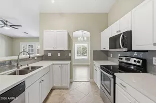 3256 E Rosemonte Dr, Phoenix, AZ 85050 - Photo 15