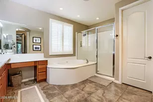 2178 E Wisteria Dr, Chandler, AZ 85286 - Photo 17