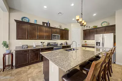 2690 E Hazeltine Way, Gilbert, AZ 85298 - Photo 1