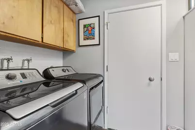 16418 N 47th Avenue, Glendale, AZ 85306 - Photo 13