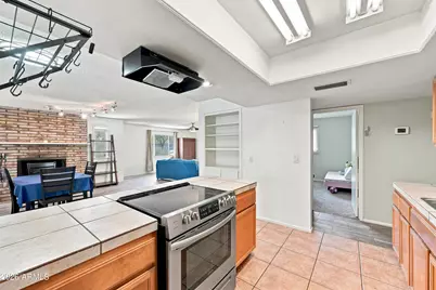 604 E Dunbar Drive, Tempe, AZ 85282 - Photo 19