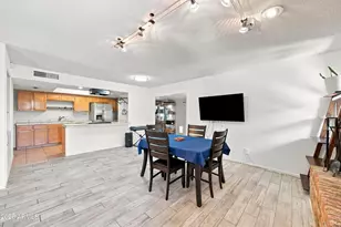604 E Dunbar Dr, Tempe, AZ 85282 - Photo 17