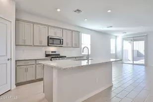 22842 W Monona Ln, Surprise, AZ 85387 - Photo 13