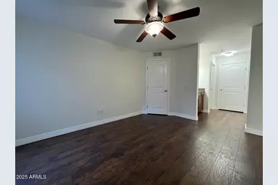 2025 E Campbell Avenue #Apt 142, Phoenix, AZ 85016 - Photo 13