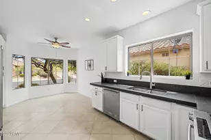 40832 N Hearst Dr, Anthem, AZ 85086 - Photo 15
