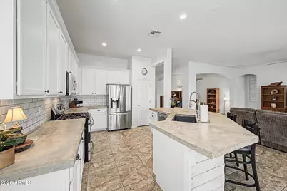 1046 W Ayrshire Trail, San Tan Valley, AZ 85143 - Photo 15