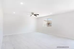 16010 S Maui Circle, Arizona City, AZ 85123 - Photo 11