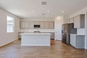 24179 W Dekalb Ln, Buckeye, AZ 85326 - Photo 7