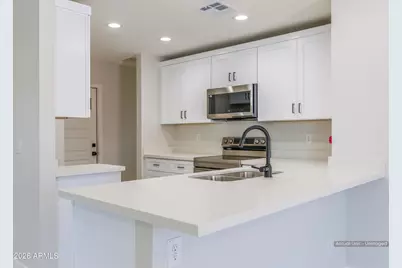 8870 W Rafael Drive, Arizona City, AZ 85123 - Photo 5