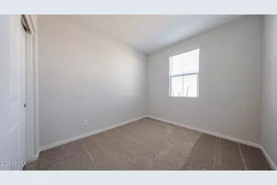 24180 W Dekalb Lane, Buckeye, AZ 85326 - Photo 19