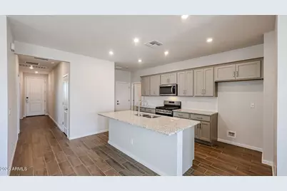 24180 W Dekalb Lane, Buckeye, AZ 85326 - Photo 5