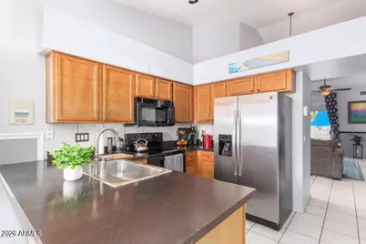 862 W Saragosa Street, Chandler, AZ 85225 - Photo 5