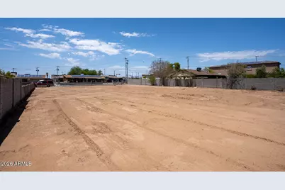 607 S 1st Street #33, Avondale, AZ 85323 - Photo 1