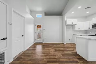 148 N Warren St, Mesa, AZ 85207 - Photo 11